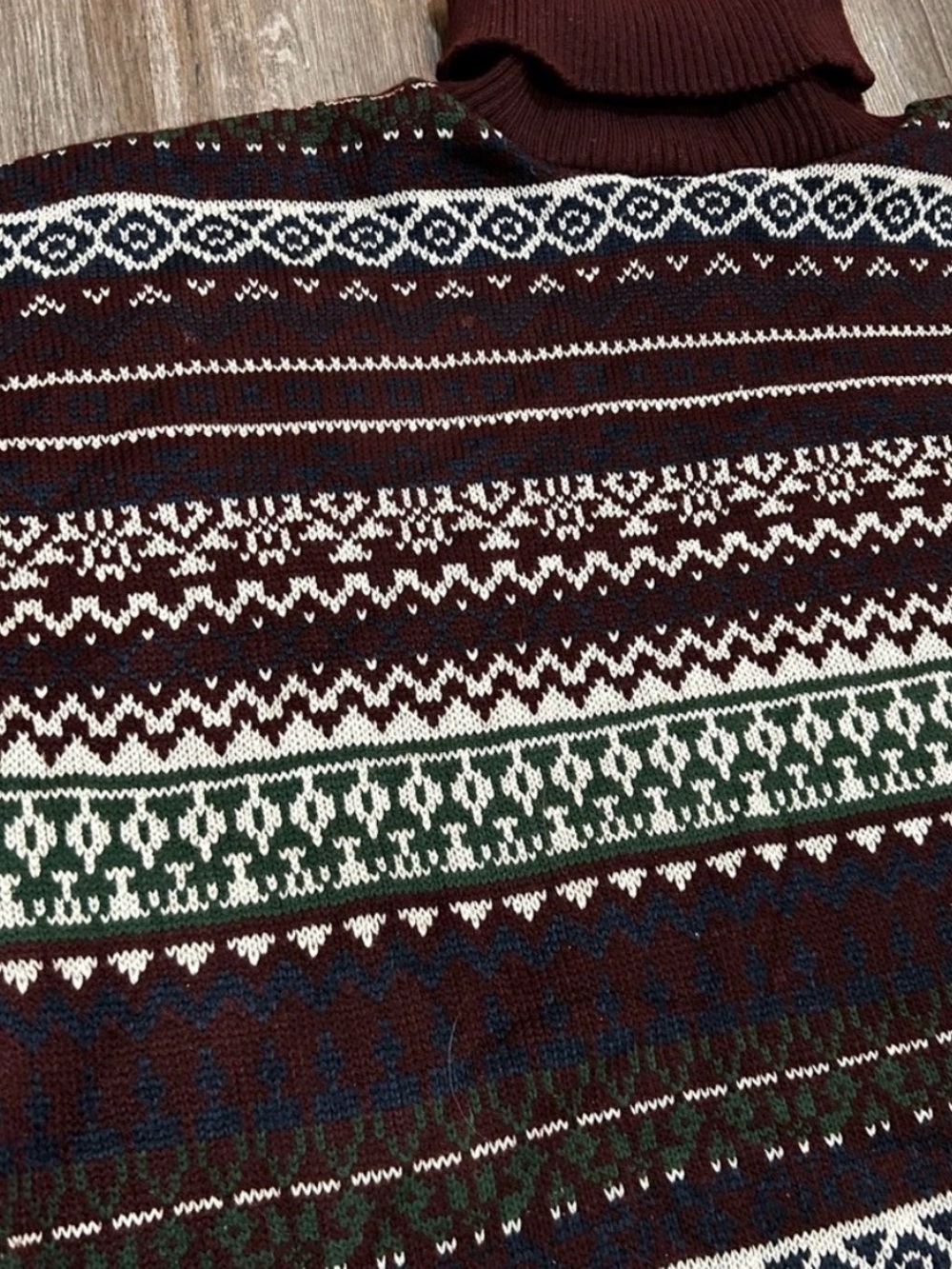 Fair Isle Turtleneck Sweater Maroon Burgundy Vintage Style Nordic Winter S/M - Picture 3 of 9